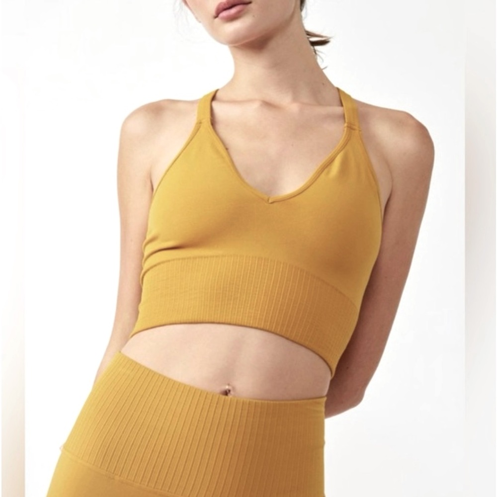 ☀️(A342) NEW Free People Movement Good Karma Crop Tank. Gold. Size: XS/S
